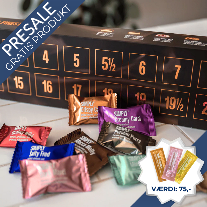 Julekalender med 30 låger fra Simply Chocolate – fyldt med 10 forskellige smagsvarianter af premium chokolade, inkl. karamelcrunch, saltede mandler, persisk lakrids, marcipan, peanuts, mint og cookie dough.