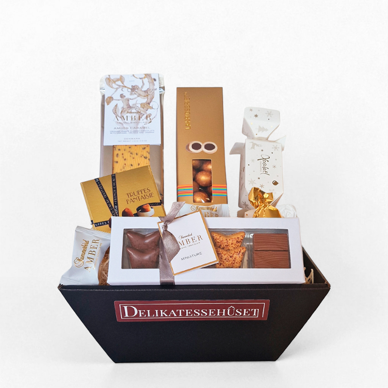 Julekurv trøfler, chokolade og andre lækkerier.