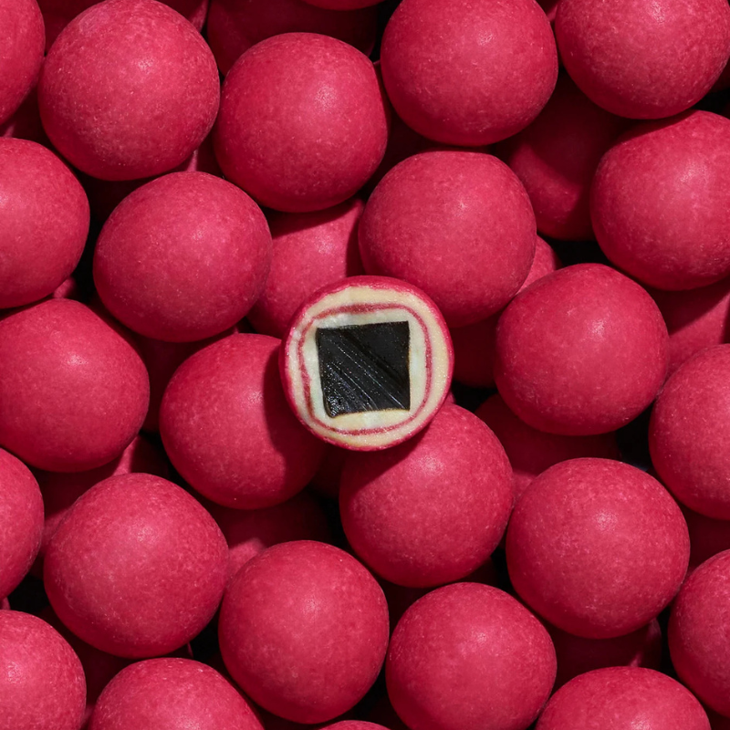 Crispy Raspberry Mini med hvid chokolade og hindbær