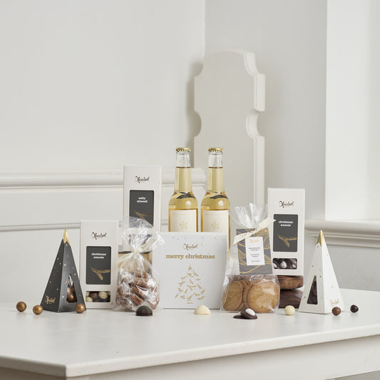 Julekasse med chokolade og smørkarameller til jul – Xocolatl Winternight