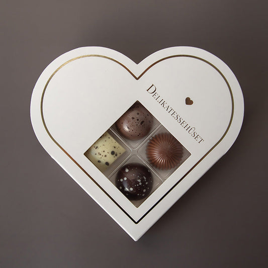 White Heart 4 fra Xocolatl – hvid hjerteæske med 4 fyldte chokolader