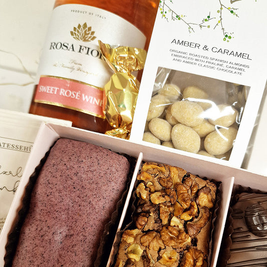 Påskekurv med brownies og sparkling wine