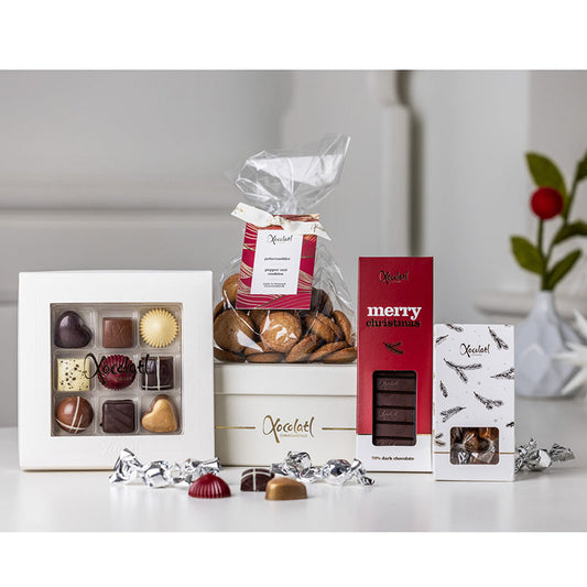 Gaveæske med forskellige julelækkerier fra Xocolatl