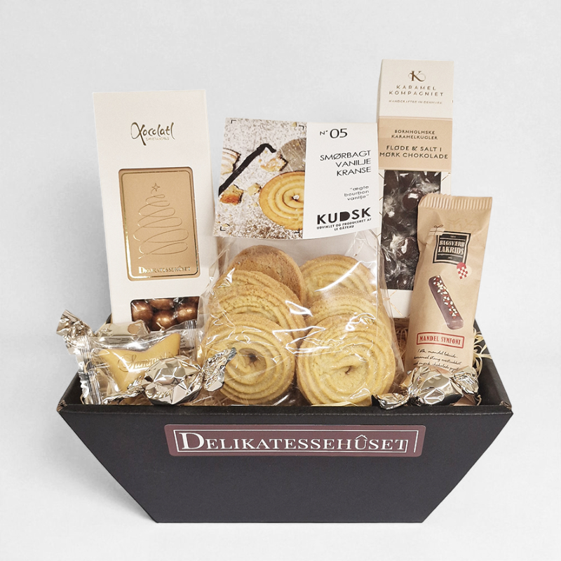 Julekurv med lækkerier og vaniljekranse